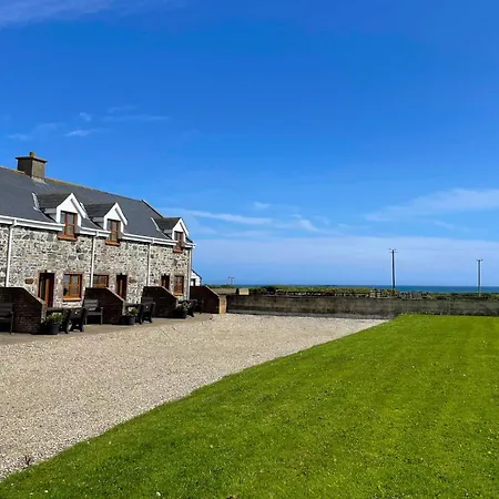 Holiday home Hook Kimore By Trident Homes *